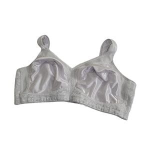 Playtex 18 Hour White Floral Comfort Strap Non Padded Wire Free Bra Size 42C